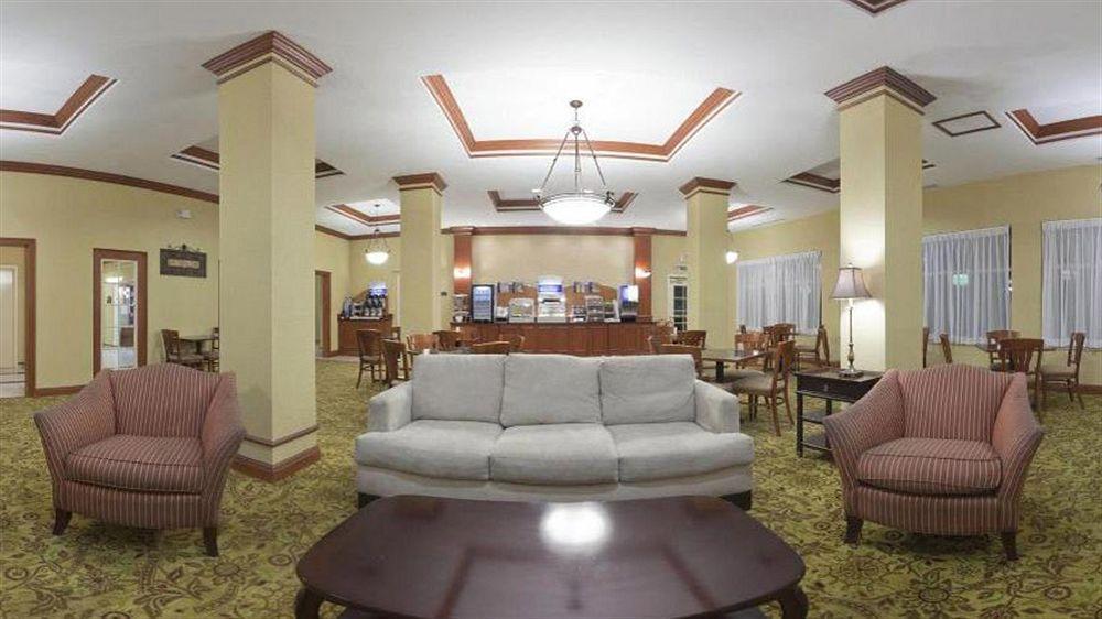 Express & Tampa-fairgrounds-casino By Ihg Hotel